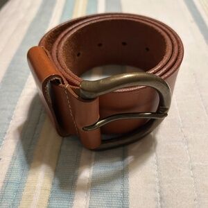 Banana Republic English Saddle Hide Women’s Leather Belt